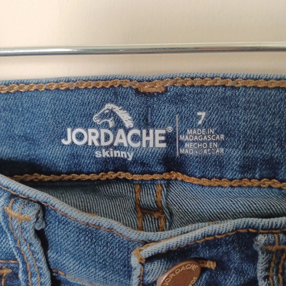 Jordache Girls Skinny Jeans Size 7‎ Medium Wash Distressed Denim Blue Pants